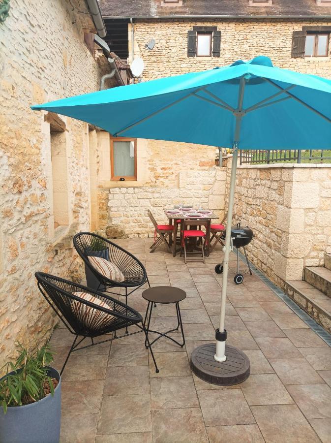 Le Clos De La Musardise - Gites De Charme Avec Piscine Chauffee Salignac Eyvigues Exterior photo